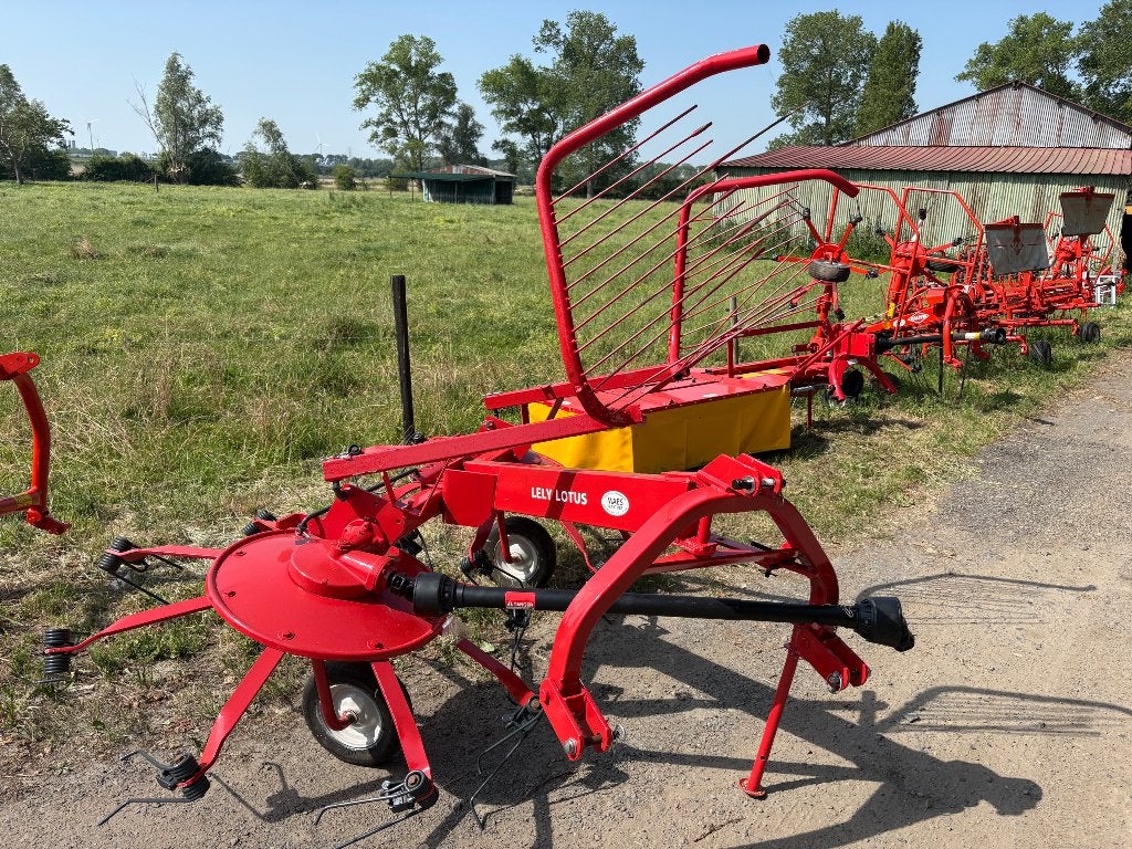 Agitateur/râteau combiné Lely Lotus 300, Enlèvement