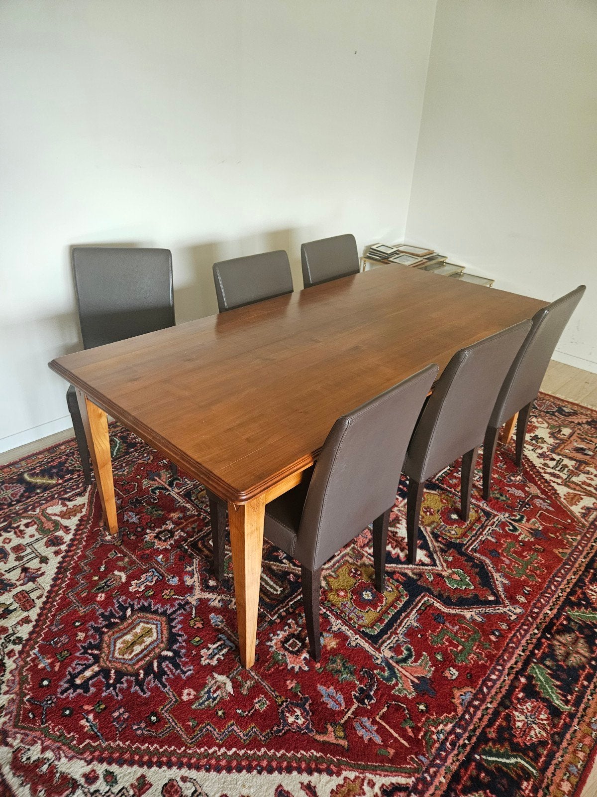 Eetkamerset, Ophalen