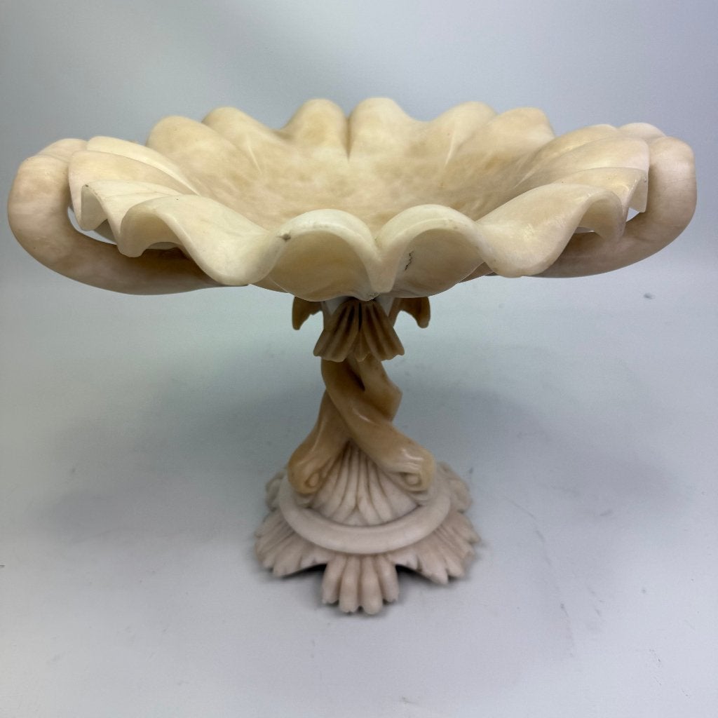 Italiaanse, met de hand gesneden albasten tazza, Antiek en Kunst, Ophalen of Verzenden