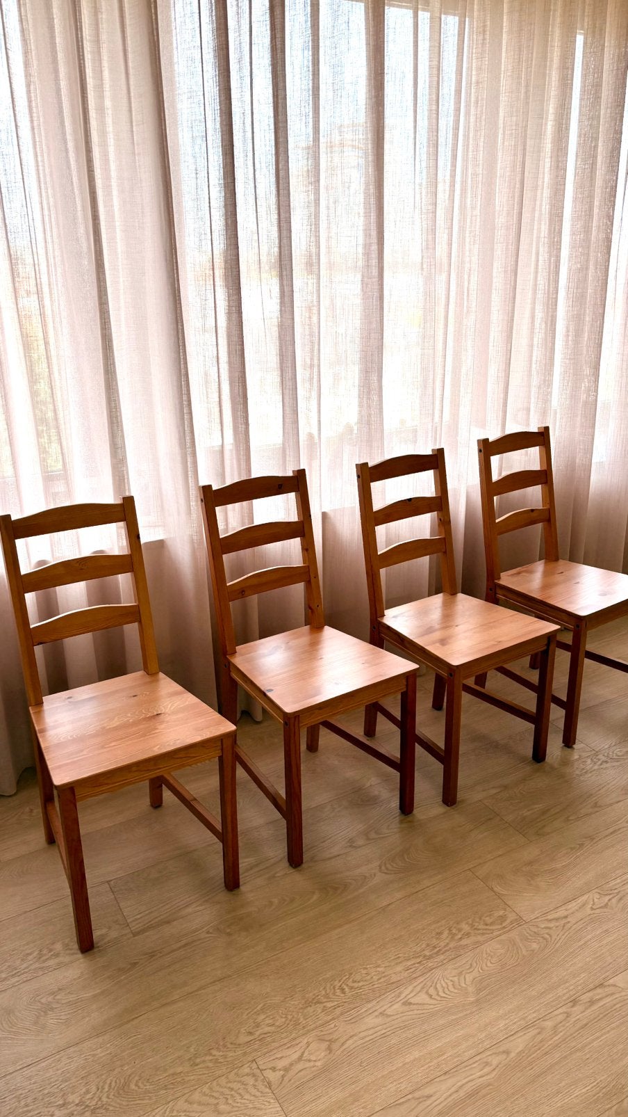 IKEA NORDVIKEN 4 x Eetkamerstoelen, Ophalen, Bruin, Zo goed als nieuw, Vier