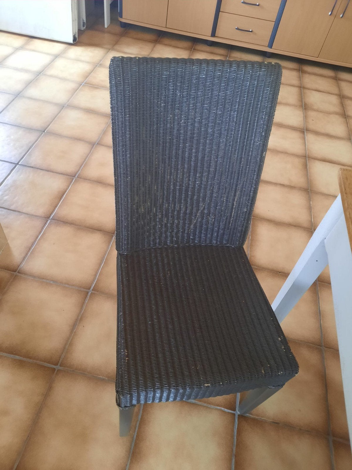 stoelen en tafel, Ophalen