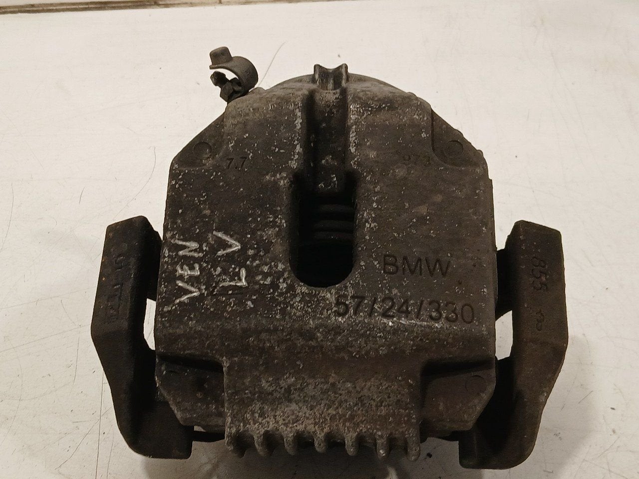 Remklauw links voor BMW 3 serie, BMW, Onderdelen@venauto.nl, Van der Ven Autorecycling B.V., Ettenseweg 76, 4706 PB Roosendaal, The Netherlands