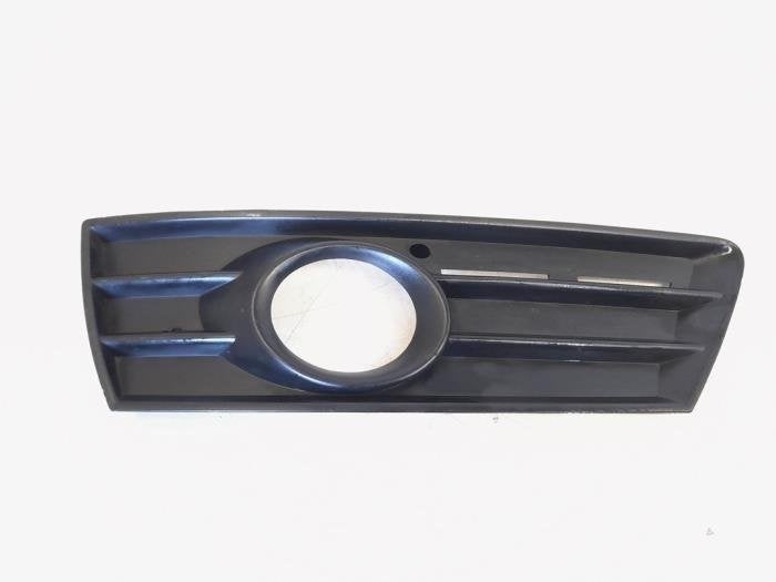 Plaque de protection feu antibrouillard gauche d'un Volkswag, Volkswagen, -, 3 mois de garantie, Utilisé
