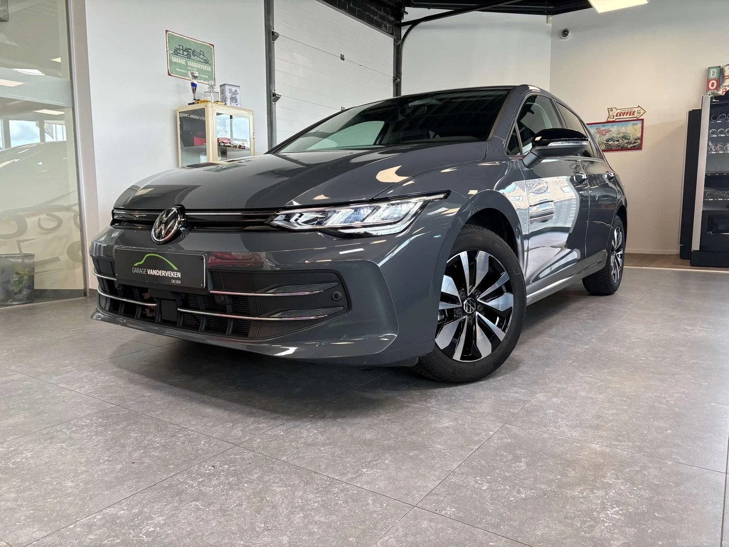 Volkswagen Golf Golf Goal 1.5 TSI, Autos, Argent ou Gris, Achat, Commande vocale, Noir