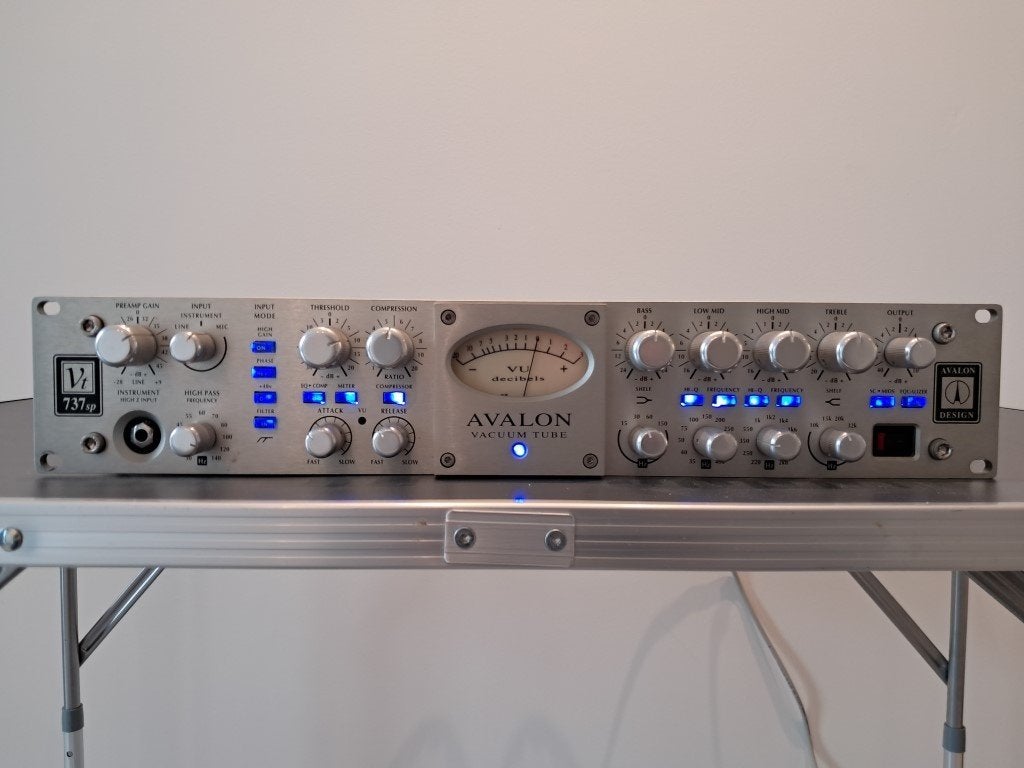 Avalon VT 737 SP - Blauwe LEDs, Audio, Tv en Foto, Ophalen, Zo goed als nieuw, Audio