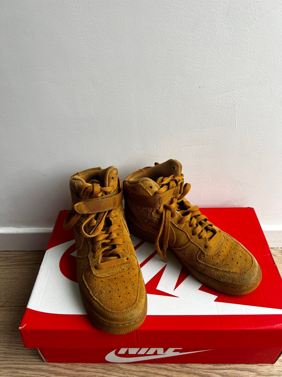 Te koop leuke schoenen Nike, Ophalen of Verzenden, Zo goed als nieuw, Schoenen