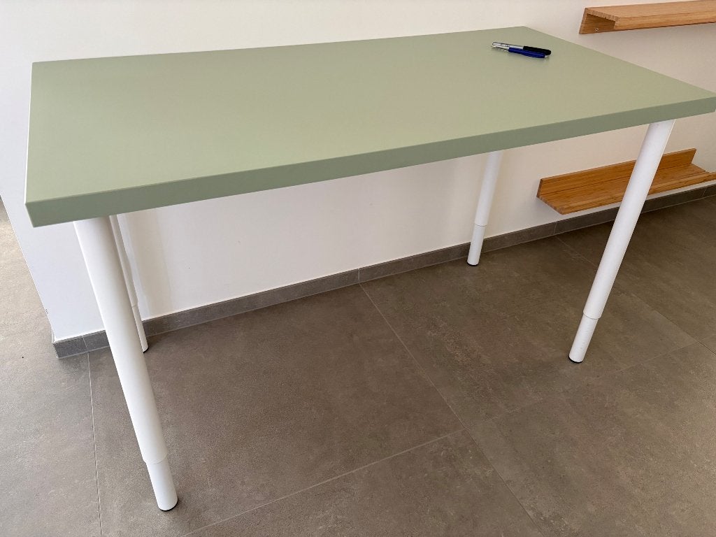 Bureau IKEA Lagkapten 120x60 Regelbare Poten, Maison & Meubles, Bureaux, Utilisé, Bureau d'écolier, IKEA, Moderne, Bois, Vert