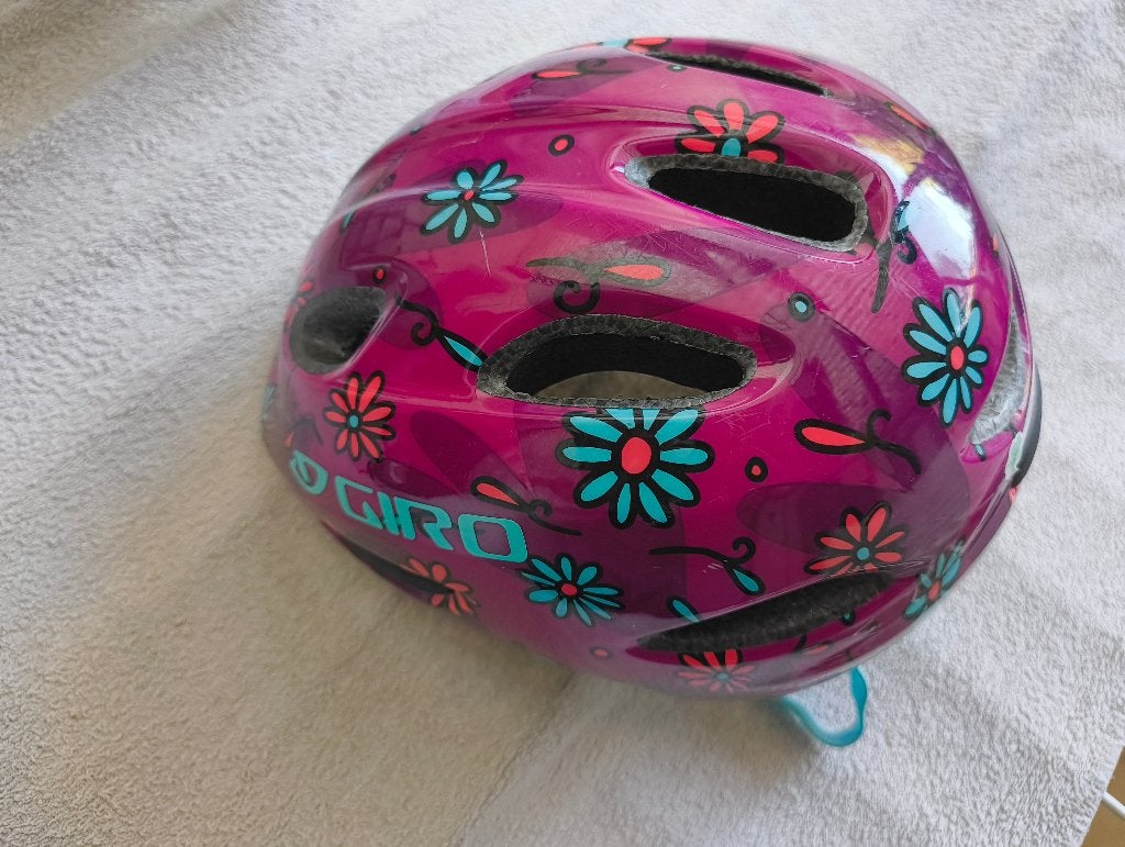 Casque vélo enfant GIRO, Vélos & Vélomoteurs, S, Enlèvement ou Envoi, Giro, Comme neuf