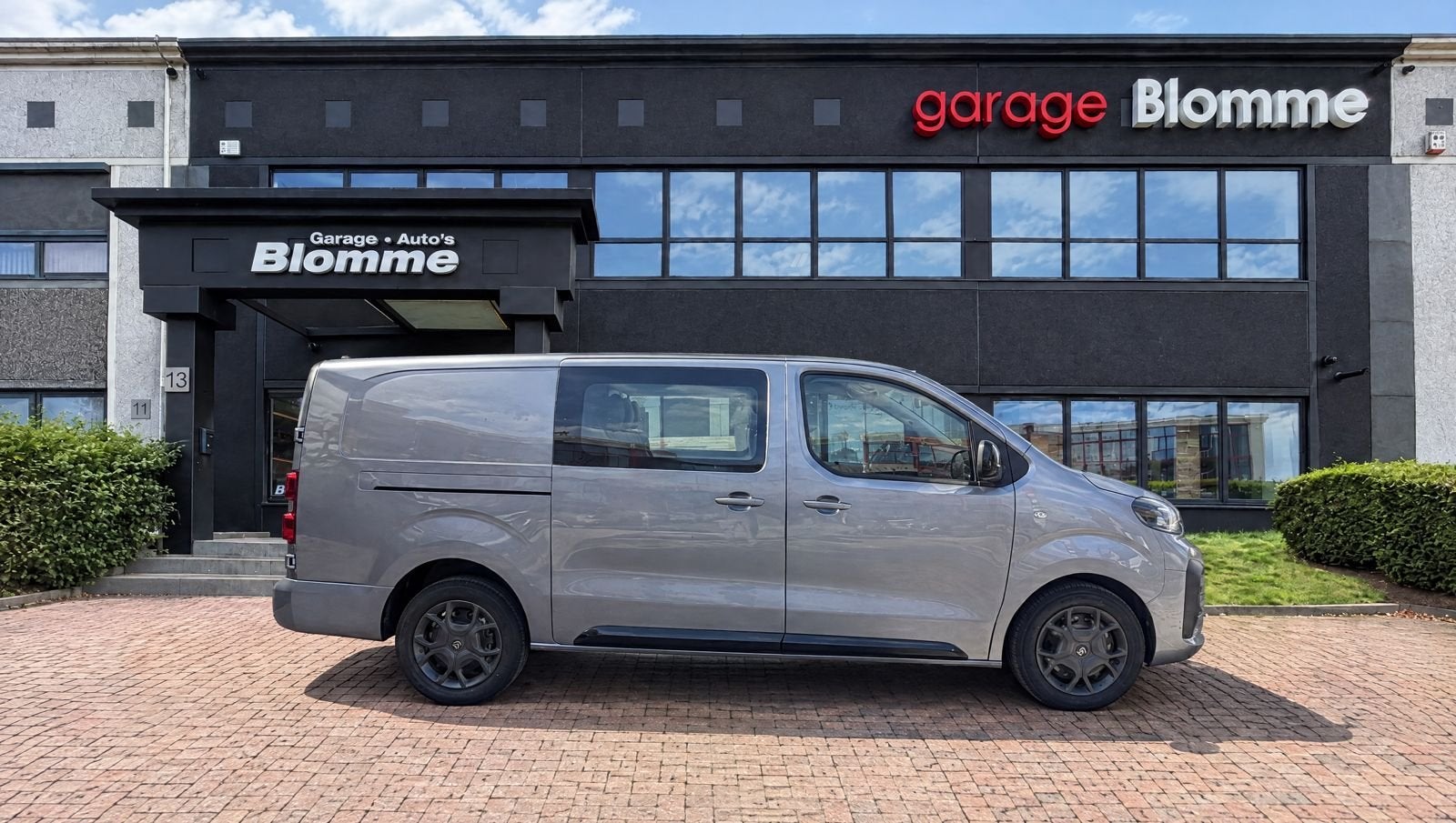 Citroën Jumpy 2.2 BlueHDi 180 S&S L3 DC NIEUW (bj 2026), Verwarmde buitenspiegels, 4 cilinders, Citroën, Zwart