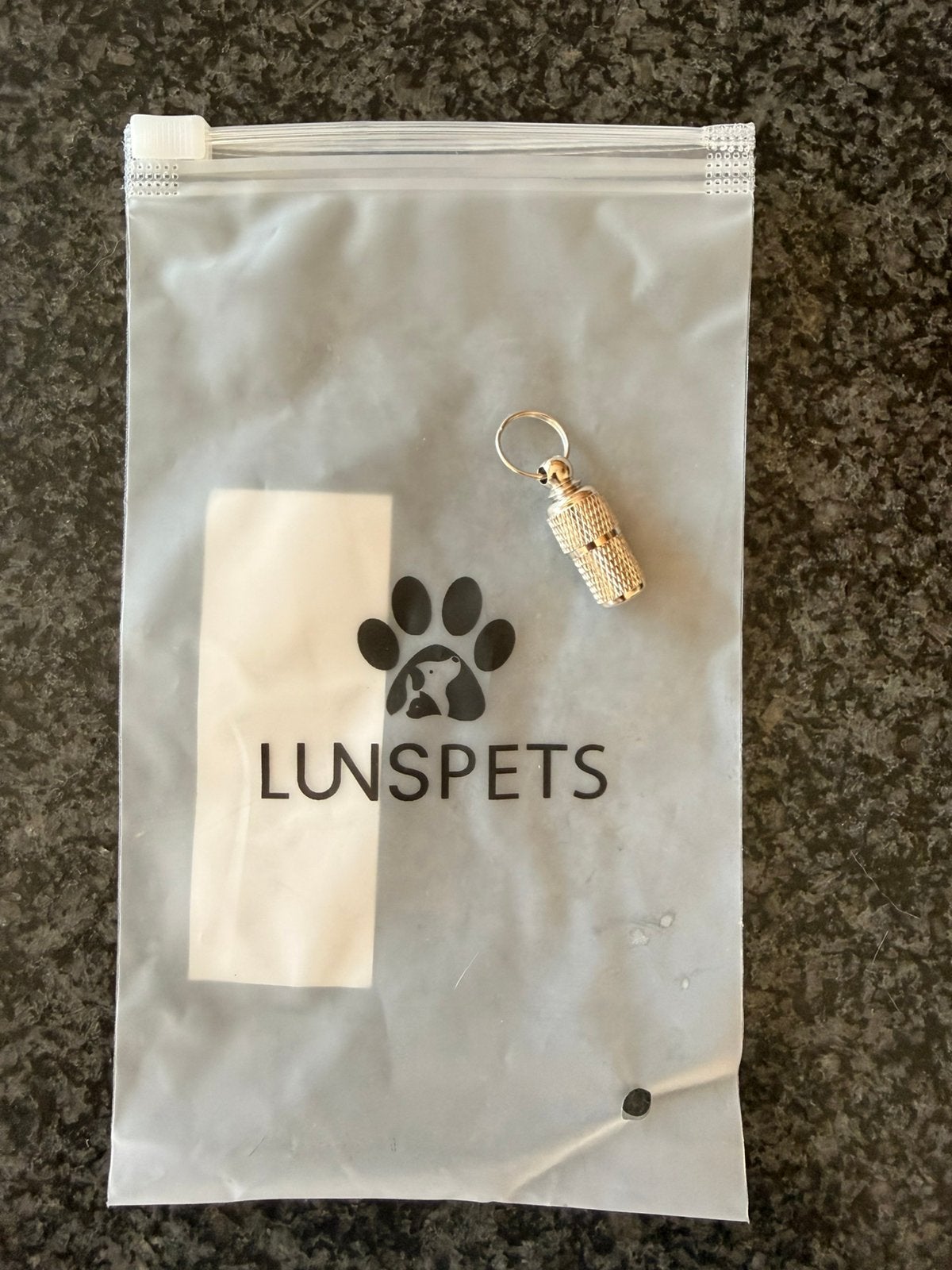 Adreskoker huisdier, Bijoux, Sacs & Beauté, Bracelets à breloques, Enlèvement ou Envoi, Neuf
