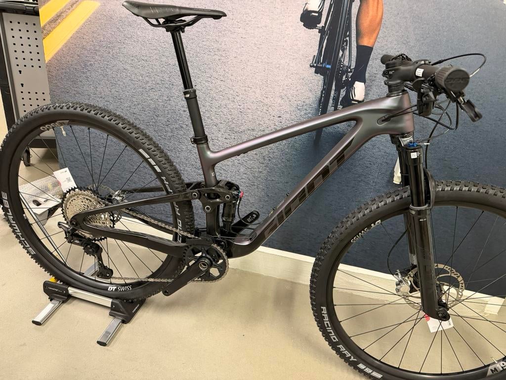 Giant anthem custom nieuw - DT Swiss - Fox - Shimano SLX-XT, Ophalen, Fully, Nieuw, 49 tot 53 cm
