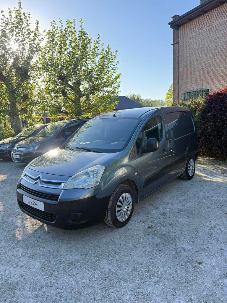 Prachtige Berlingo lichte vracht 83 000 KM 3 zit, Autos, Achat, Entreprise, Citroën, Boîte manuelle