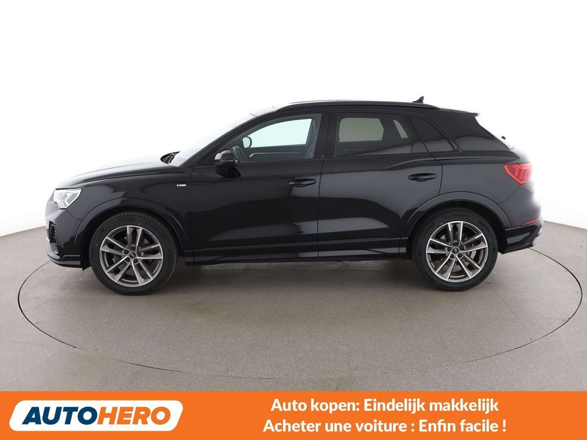 Audi Q3 35 TFSI S line (bj 2019, automaat), Auto's, Audi, Zwart, https://public.car-pass.be/vhr/966e1c6e-0bb3-41de-8d41-a96b209b349b