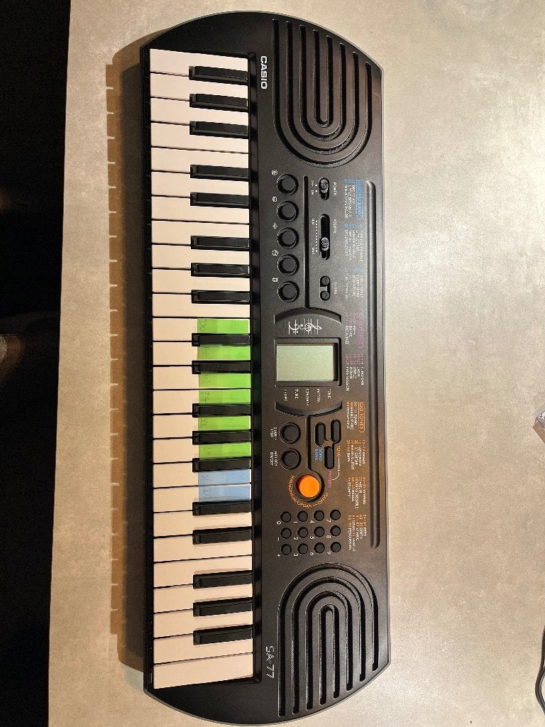 Casio SA-77 Keyboard, Muziek en Instrumenten, Keyboards, Ophalen of Verzenden, Zo goed als nieuw, Overige aantallen, Casio