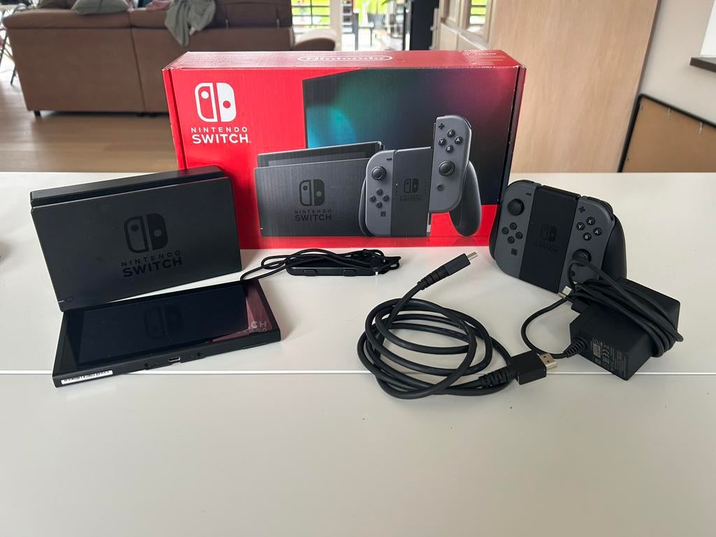 Nintendo Switch, Ophalen of Verzenden, Zo goed als nieuw