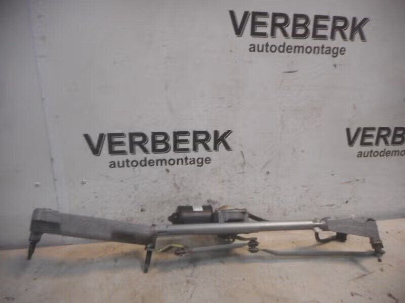 RUITENWISSER MECH + MOTOR C Sportcoupé (C203), Auto-onderdelen, Gebruikt, Mercedes-Benz AG, Mercedesstraße 120 70372 Stuttgart, DE