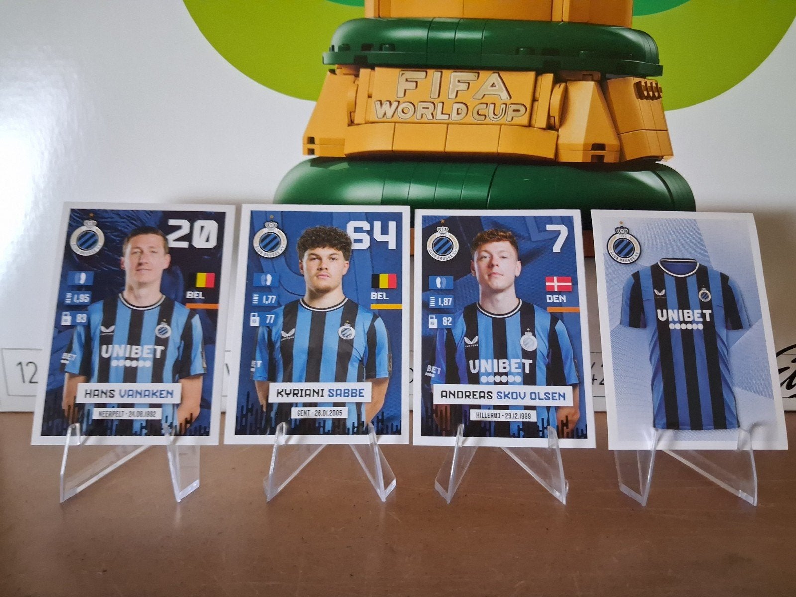 club Brugge, Ophalen of Verzenden, Zo goed als nieuw, Meerdere stickers