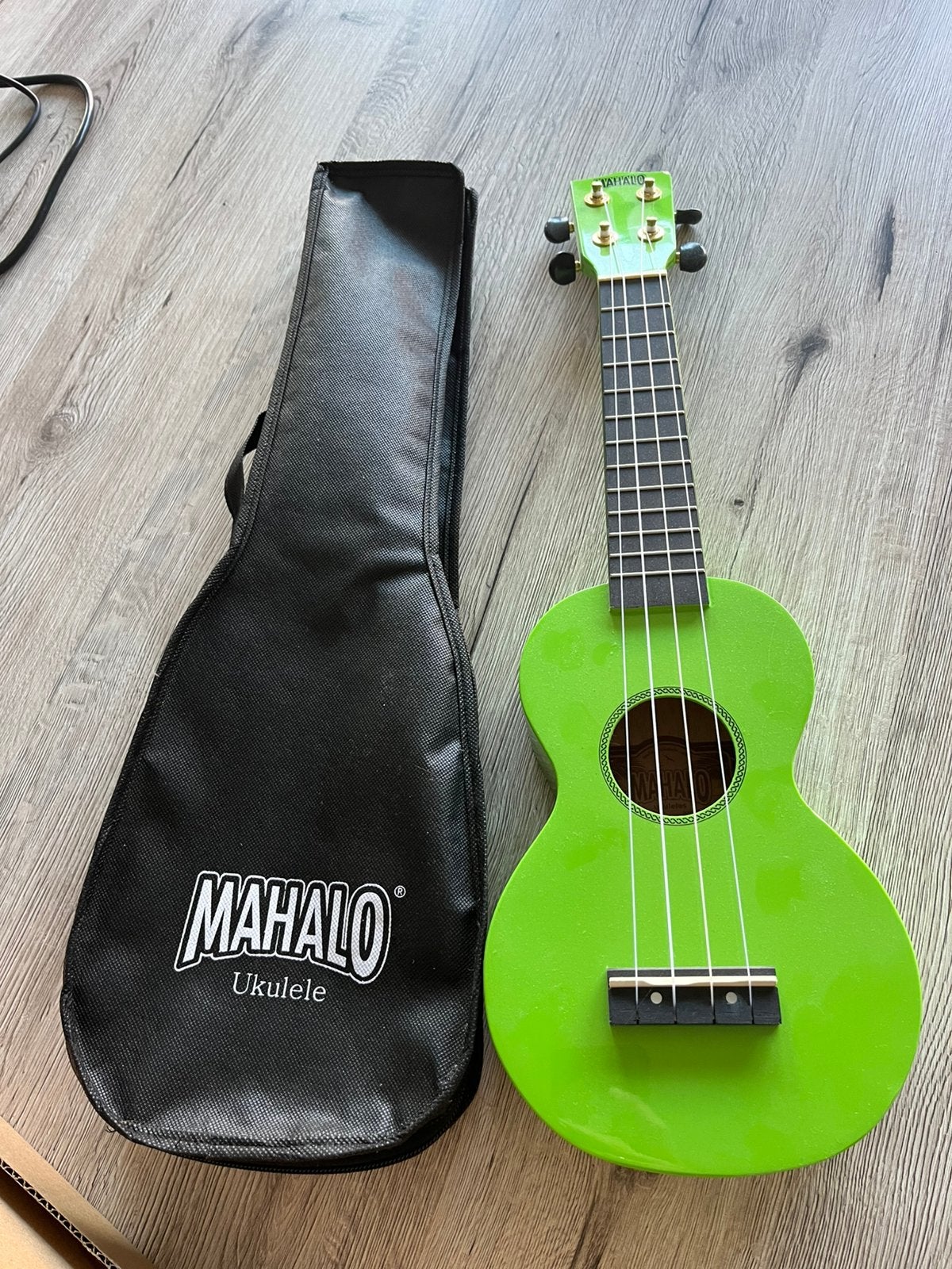 Ukele, Muziek en Instrumenten, Ophalen, Zo goed als nieuw
