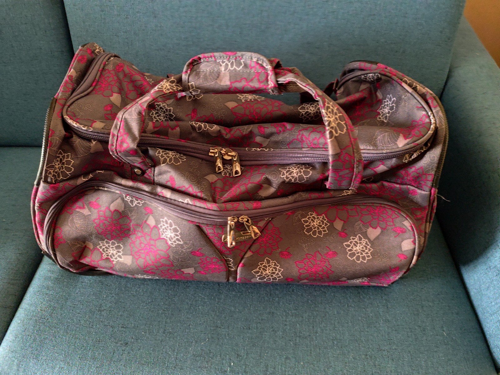 Zeer mooie grote reistas met wieltjes van het merk Madisson., Bijoux, Sacs & Beauté, Enlèvement, Neuf, Roulettes