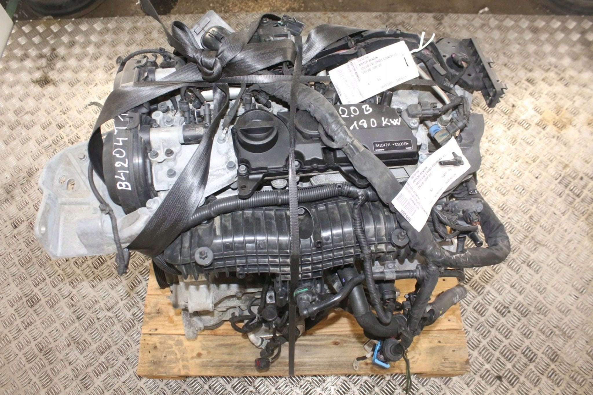 Moteur B4204T11 Complet V40 VOLVO, Envoi, Utilisé, Daihatsu