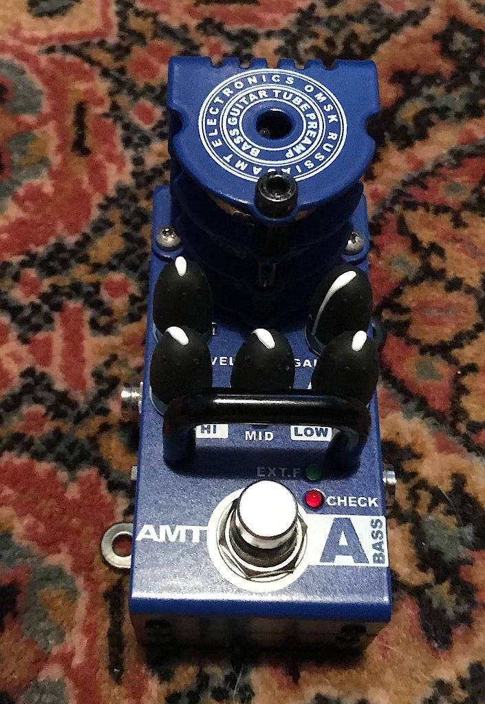 Préampli à lampes AMT A-Bass pour basse, Musique & Instruments, Enlèvement ou Envoi, Volume