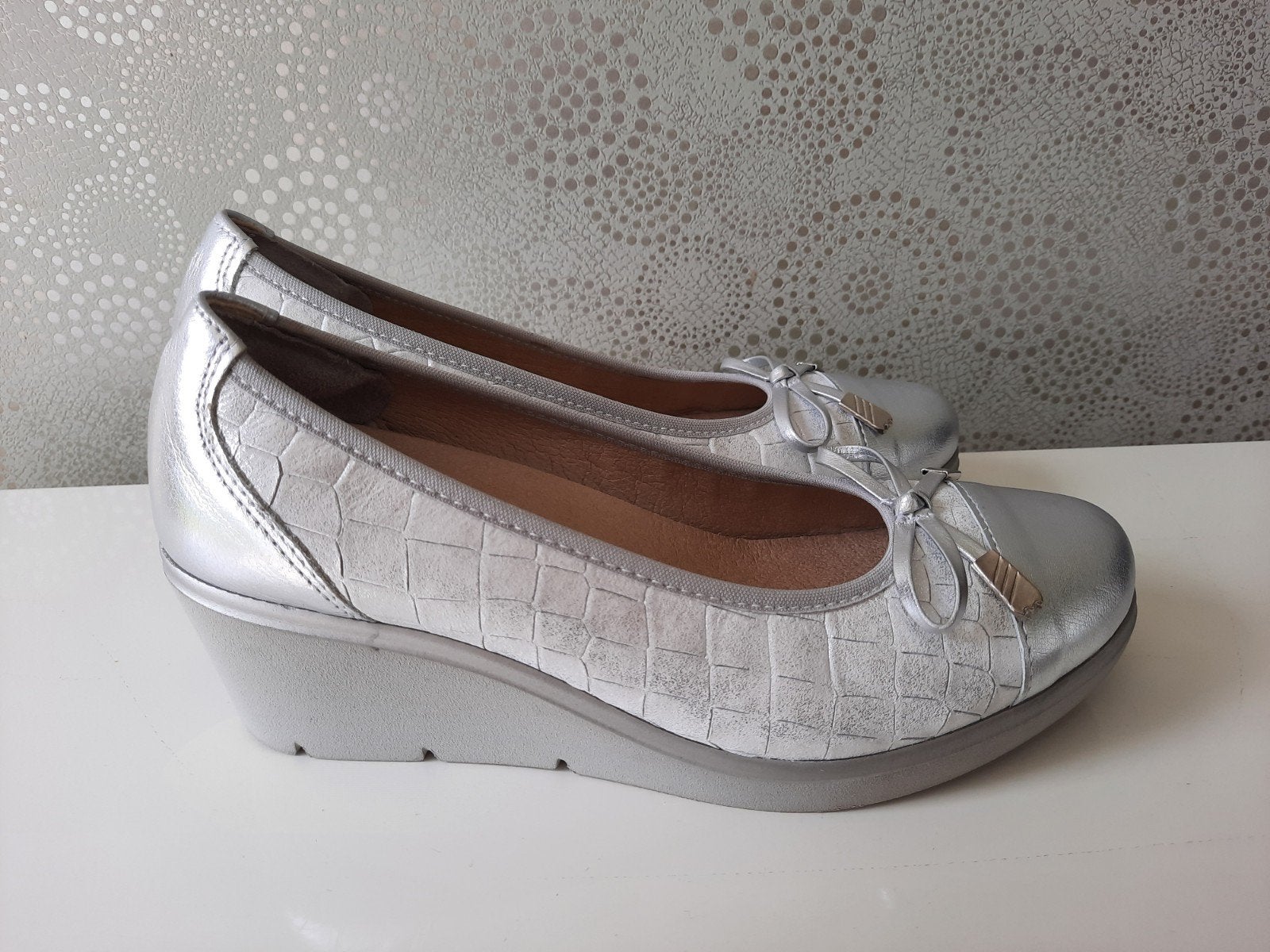 Nieuwe sleehak ballerina ´s maat 35, Vêtements | Femmes, Chaussures, Neuf, Enlèvement, Blanc, Ballerines