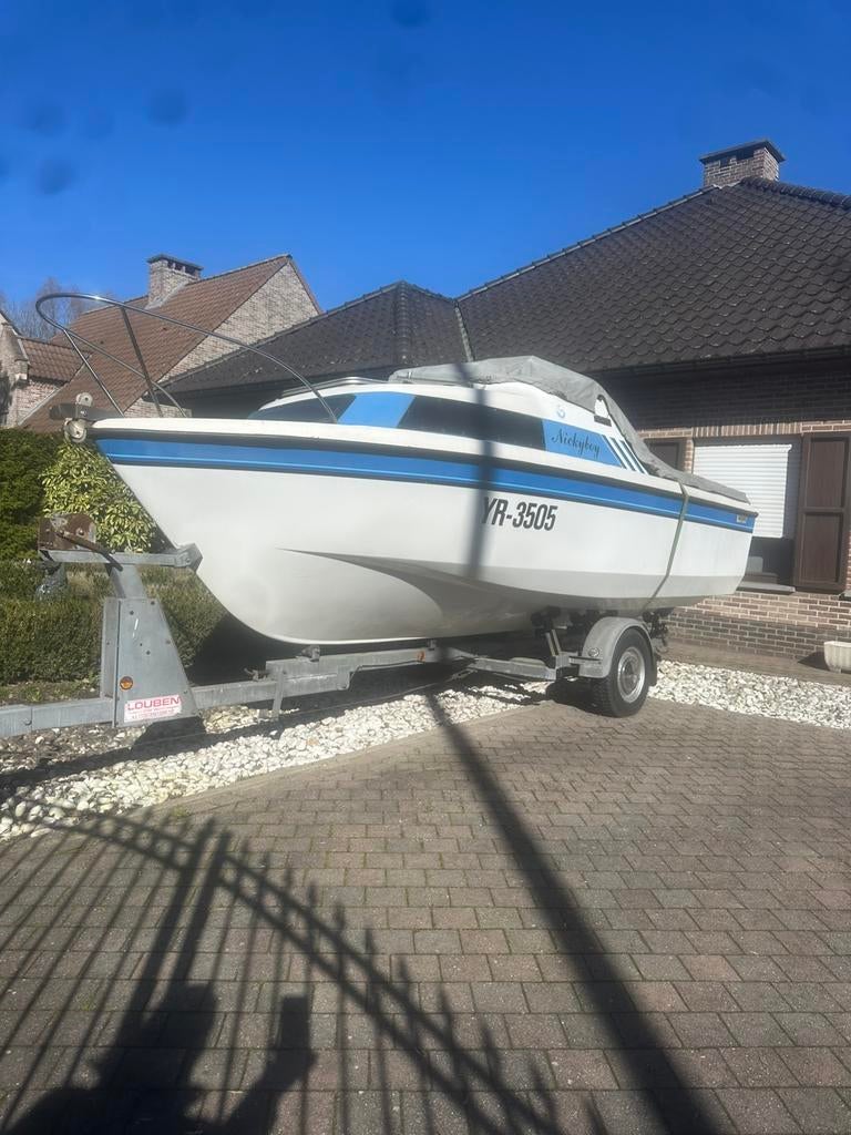 Bekro boot te koop met trailer 1990, Watersport en Boten, Speedboten, Ophalen, Zo goed als nieuw