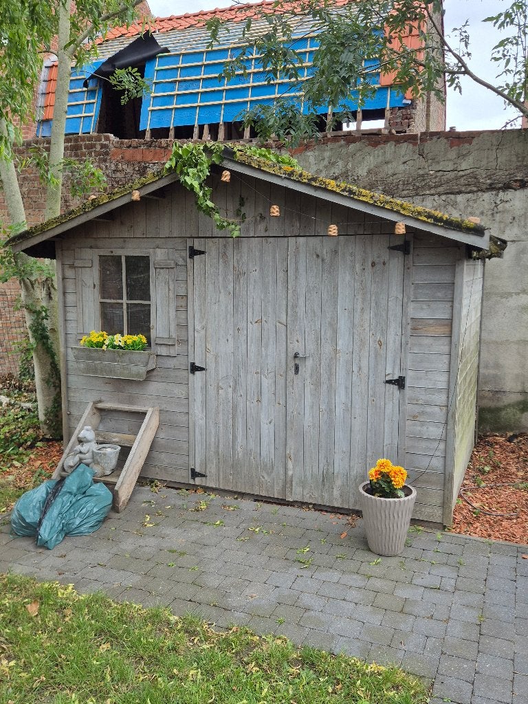 Tuinhuis, Ophalen, Tuinhuis, 1 raam, 250 tot 300 cm