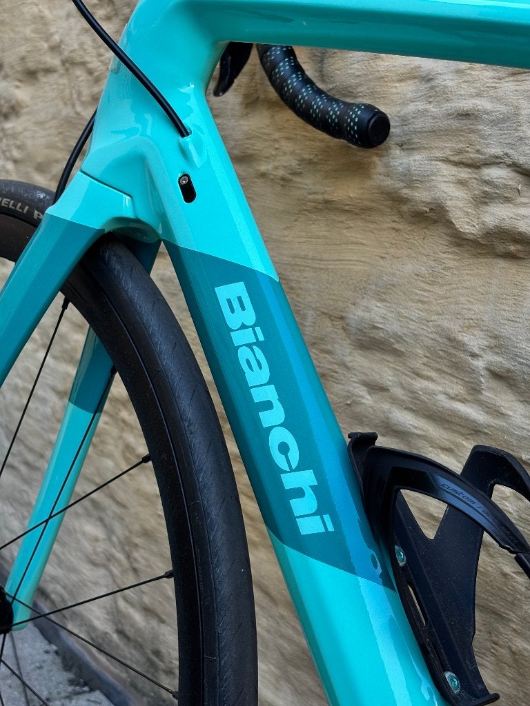 Bianchi Infinito CV Ultegra Di2 12-speed Nieuwstaat, Neuf, Enlèvement ou Envoi, 53 à 57 cm, 28 pouces
