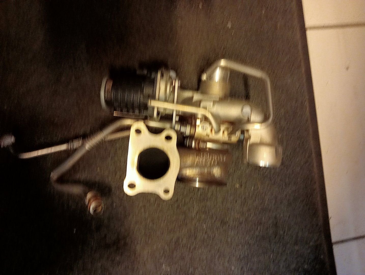 Turbo van een Opel Corsa, Gebruikt, -, -, Opel