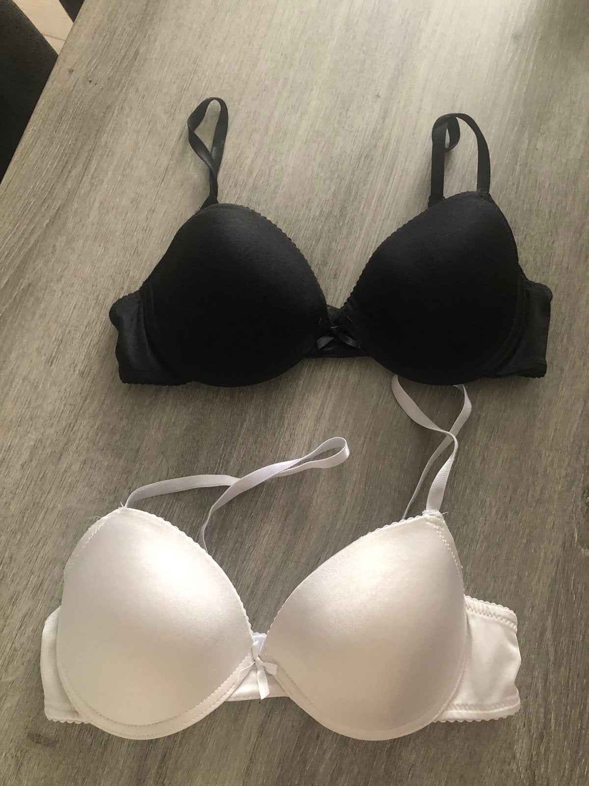 Zwarte en witte beha Zeeman maat 80B, Ophalen, BH