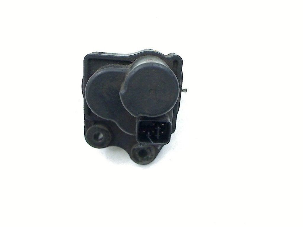 SERVO MOTEUR Yamaha YZF R1 2004-2006 (YZF-R1 5VY), Dhr. S. di Majo, Utilisé, Info@cama-motorparts.nl, P.J. Troelstraweg 8 8
3144 CX  MAASSLUIS, NL