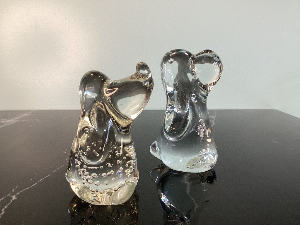 2 zittende hondjes in glas en kristal. 095/E., Verzamelen, Ophalen of Verzenden