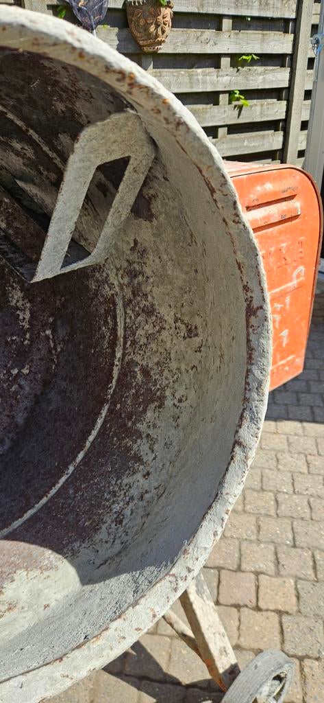Betonmolen Atika, Doe-het-zelf en Bouw, Ophalen