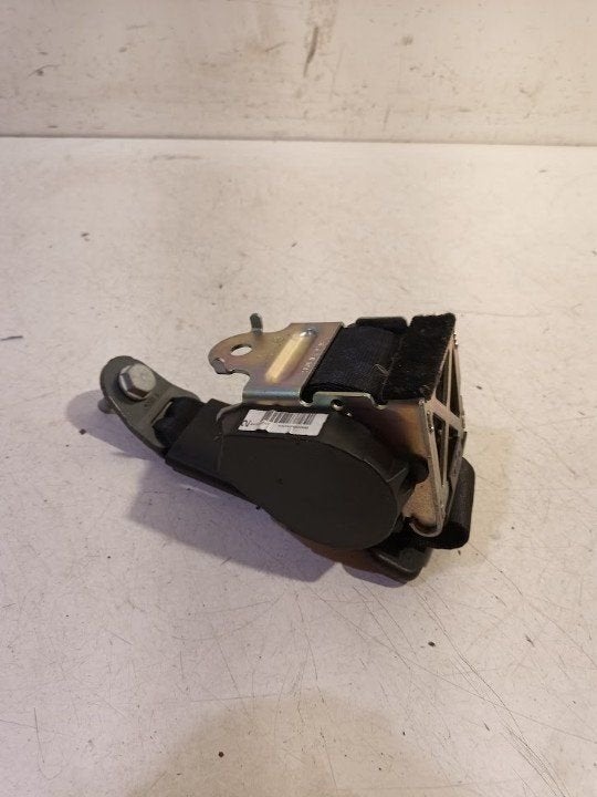 Veiligheidsgordel links achter Citroën DS5, Onderdelen@venauto.nl, Van der Ven Autorecycling B.V., Ettenseweg 76, 4706 PB Roosendaal, The Netherlands