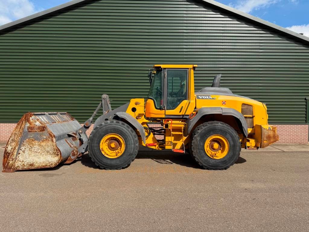 Volvo L 110 H, Articles professionnels, Chargeuse sur pneus ou Chouleur