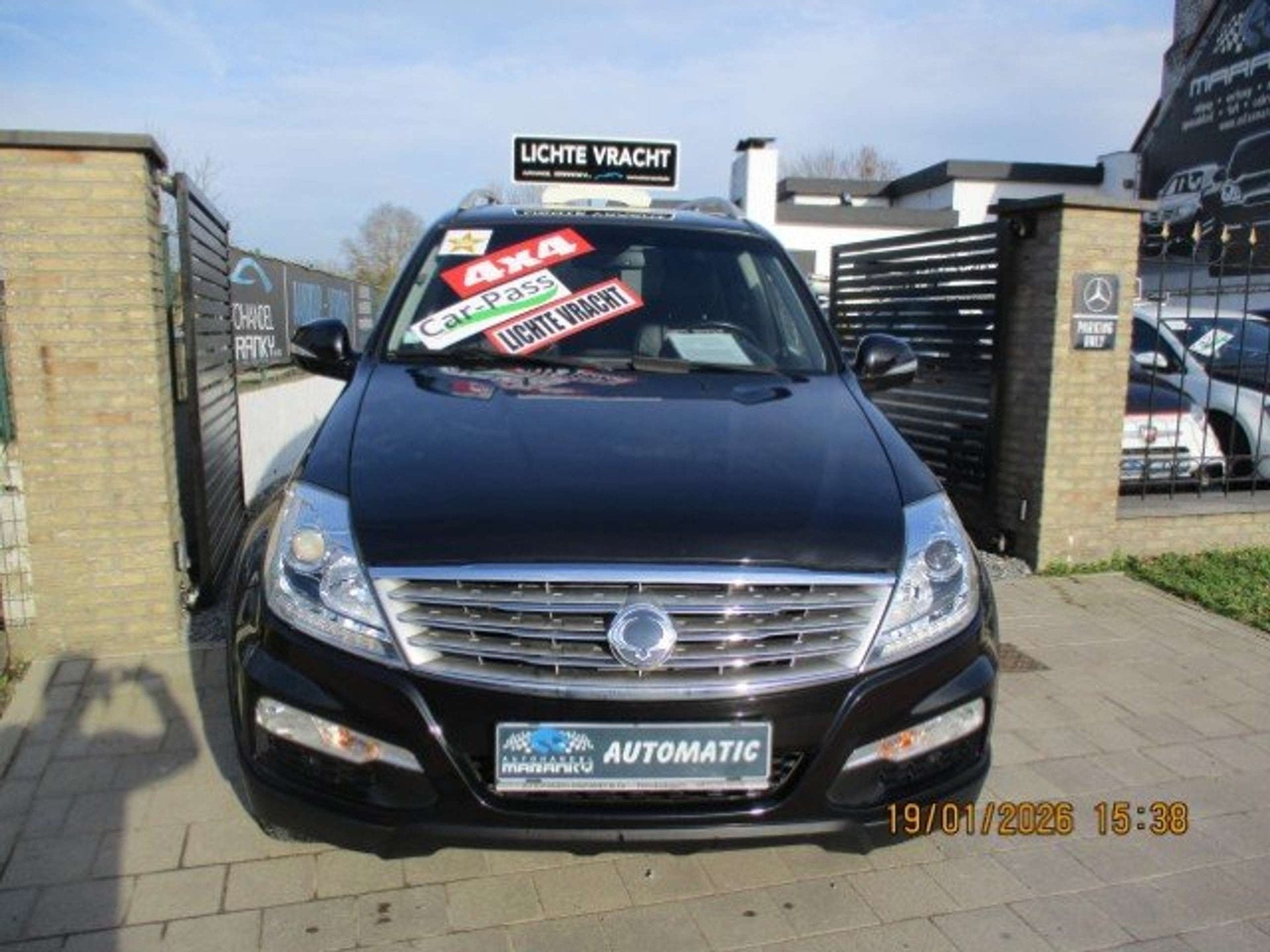 SsangYong Rexton Rexton W 2.2 e-XDi 4WD Automatik EXECUTIVE, Auto's, Automaat, 2157 cc, Gebruikt, 4 cilinders