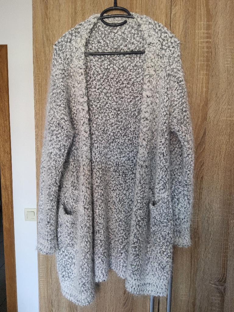 Pulls variés + 1 veste, Enlèvement, Comme neuf