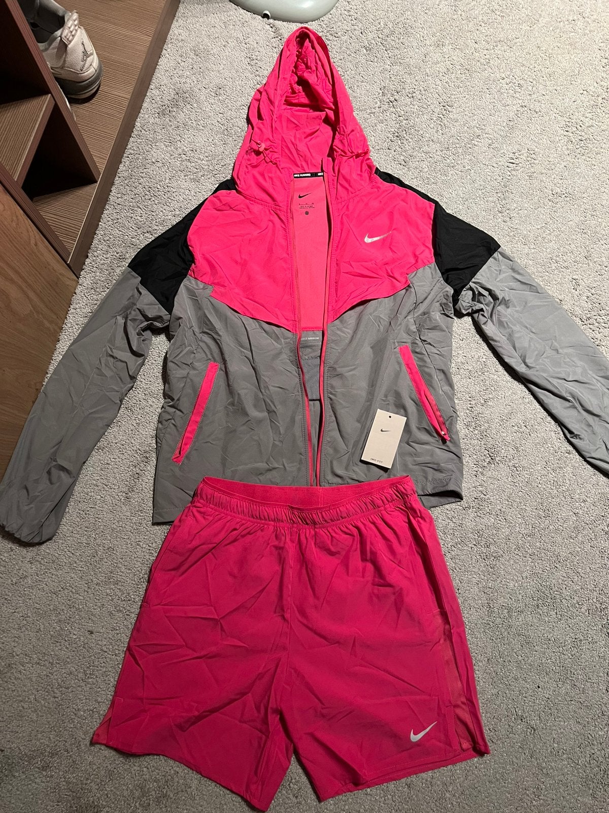 Nike setje s, Vêtements | Femmes, Vêtements de sport, Rose, Enlèvement, Autres types, Taille 42/44 (L)