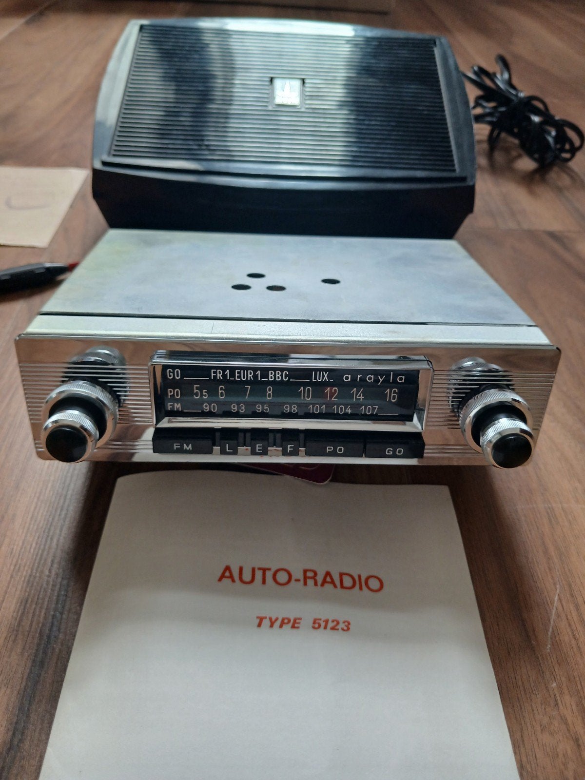 autoradio vintage pour voiture ancêtre type 5123, Autos : Divers, Autoradios, Enlèvement