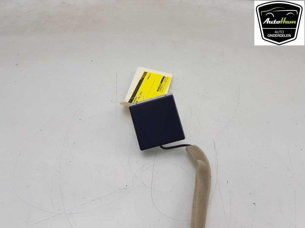 ANTENNE Renault Arkana (RJLL) (|282120588R|282124064R|), Autos : Pièces & Accessoires, Renault, Utilisé, Peter-Huppertz-Straße 5
51063  Köln, DE