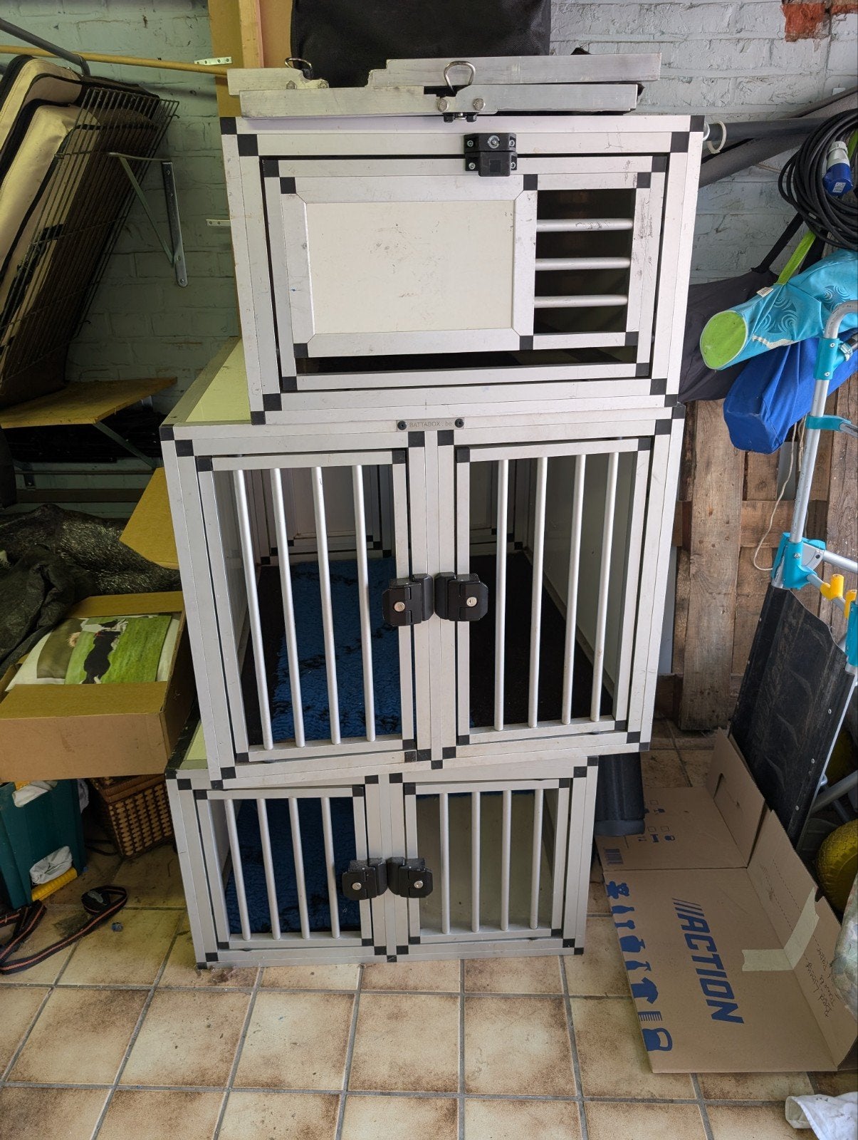 Hondenkennels voor busje, Dieren en Toebehoren, Ophalen, Hondenkennel, 100 cm of meer, 110 cm of meer