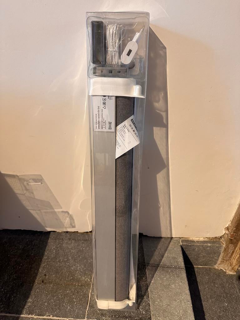Fyrtur elektrisch rolgordijn ikea 60cm, Ophalen, Nieuw