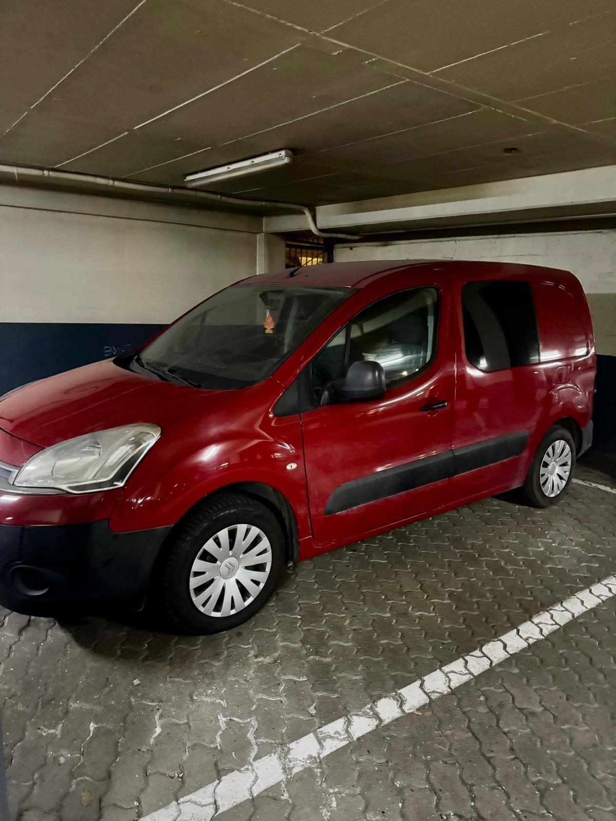 Citroën berlingo 1.6hdi   EXPORT / PIÈCES, Rouge, Euro 5, Achat, 2 places