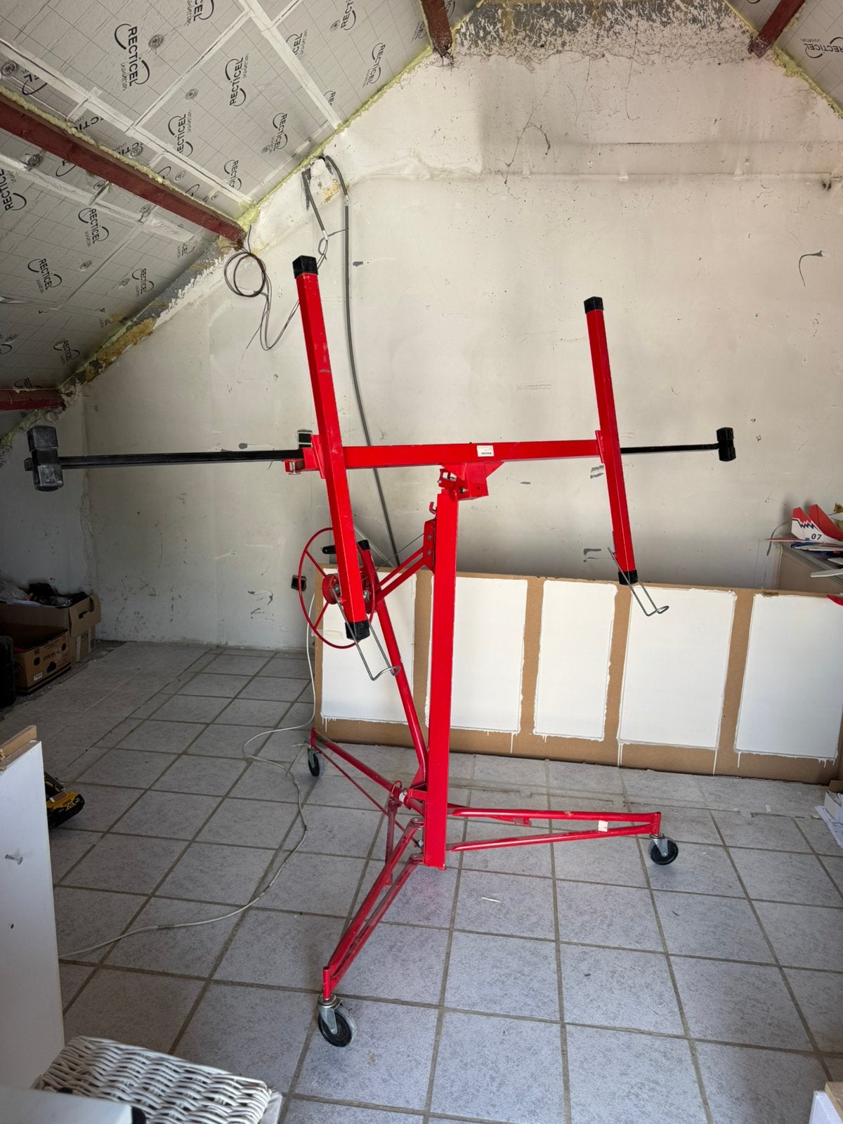 À louer : ascenseur à panneaux en gyproc 3,4 m — 12 €/jour, Bricolage & Construction, Enlèvement, Utilisé, Ascenseur de chantier