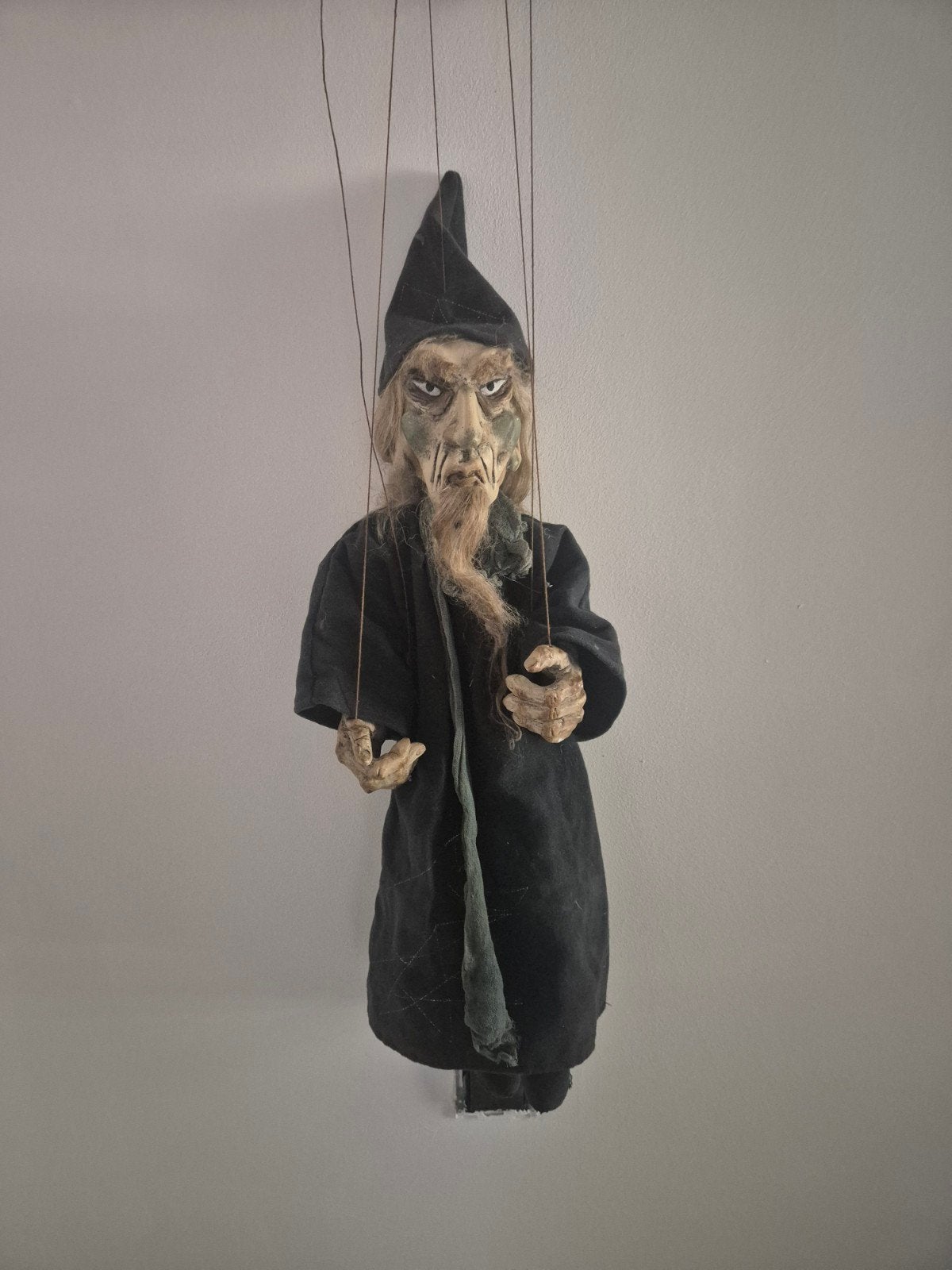 Marionette Tovenaar, Collections, Poupées, Enlèvement, Poupée