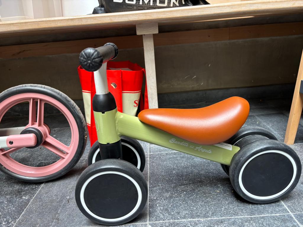 Loopfietsje als nieuw, Kinderen en Baby's, Ophalen, Zo goed als nieuw