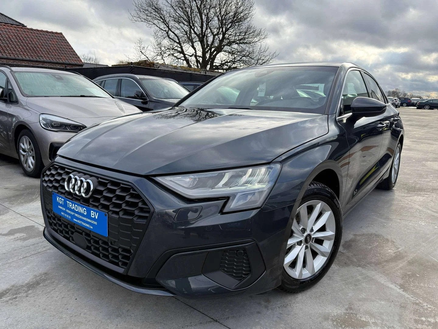 Audi A3 30 TFSI BERLINE AUTOMAAT FULL LED NAVI CARPLAY ALU, Autos, 1360 kg, Argent ou Gris, Achat, Entreprise