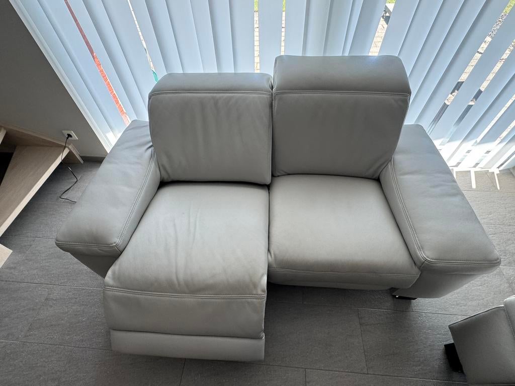 2 lederen 2-zit sofa’s in nieuwstaat, Enlèvement, Comme neuf