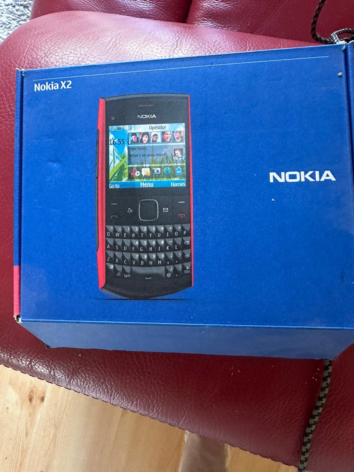 Nokia X2 dans sa boîte non utilisée avec accessoires., Télécoms, Téléphonie mobile | Nokia, Enlèvement, Neuf